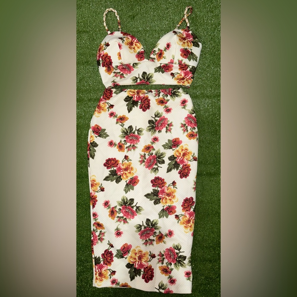 Hot Miami Styles floral two piece set